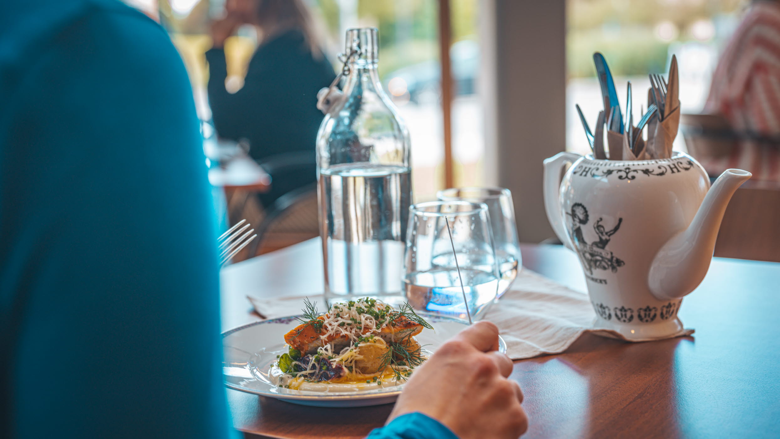 Restaurangbild, Charles Emils.